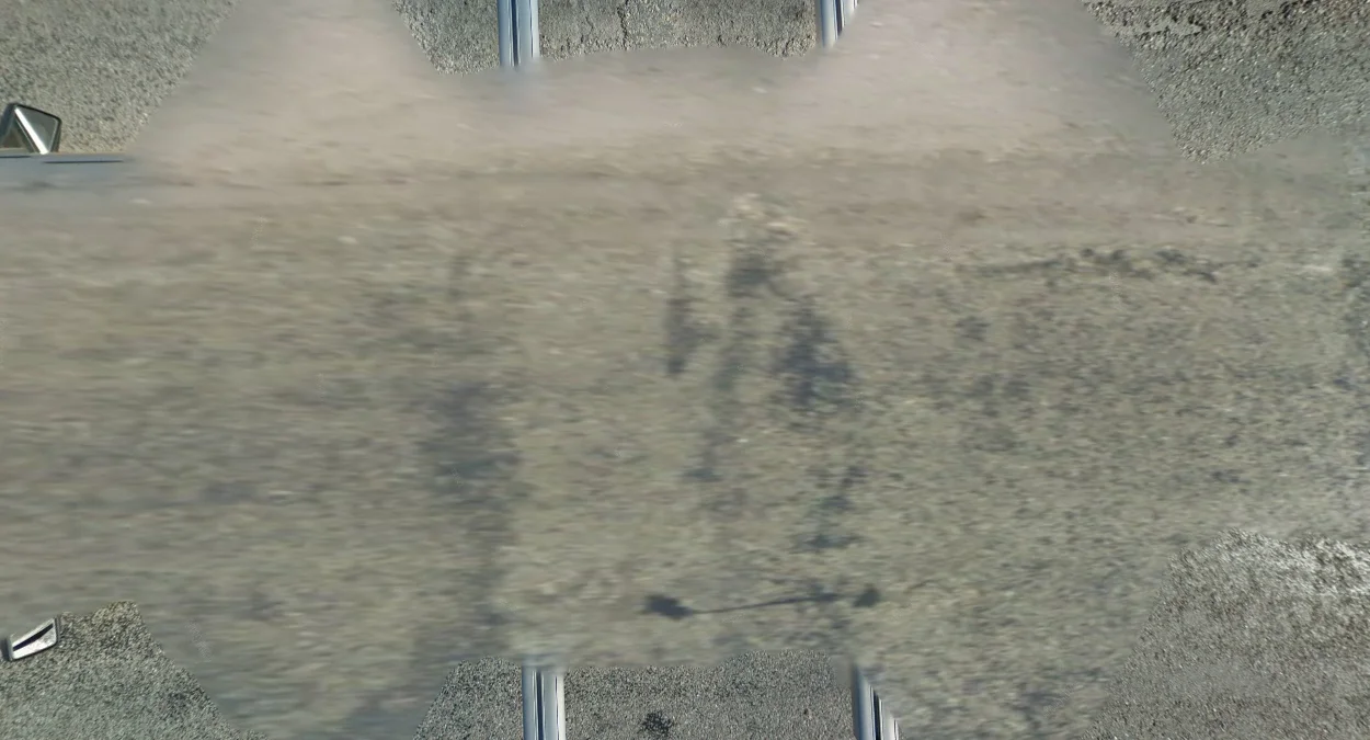 吉爾吉斯街景車：銀色車身與四條桿