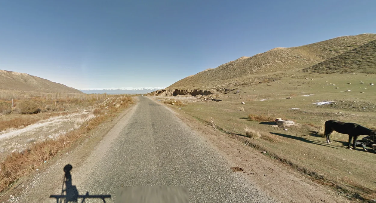 傑蒂奧古茲以南：翠綠山谷