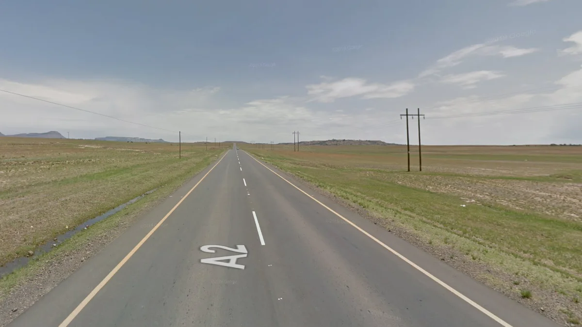 黃色外線與白色內線