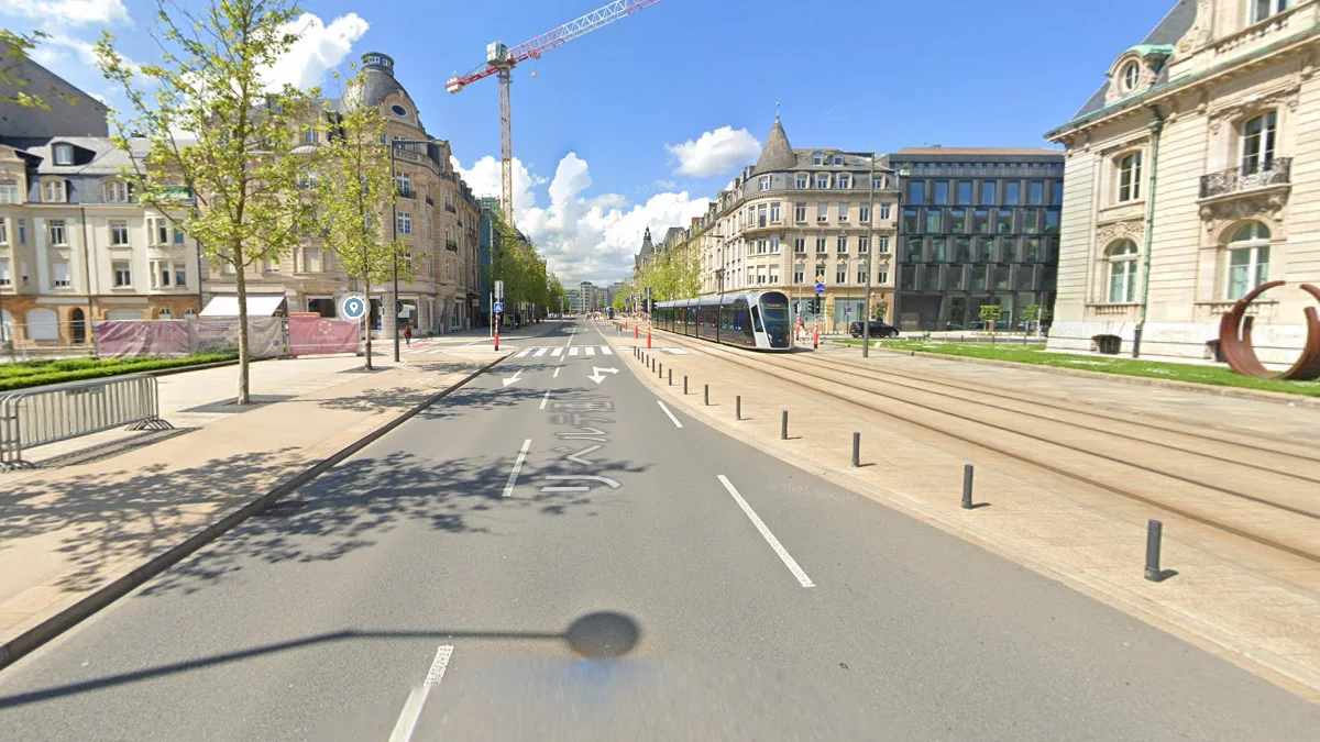 主要為二代或四代街景