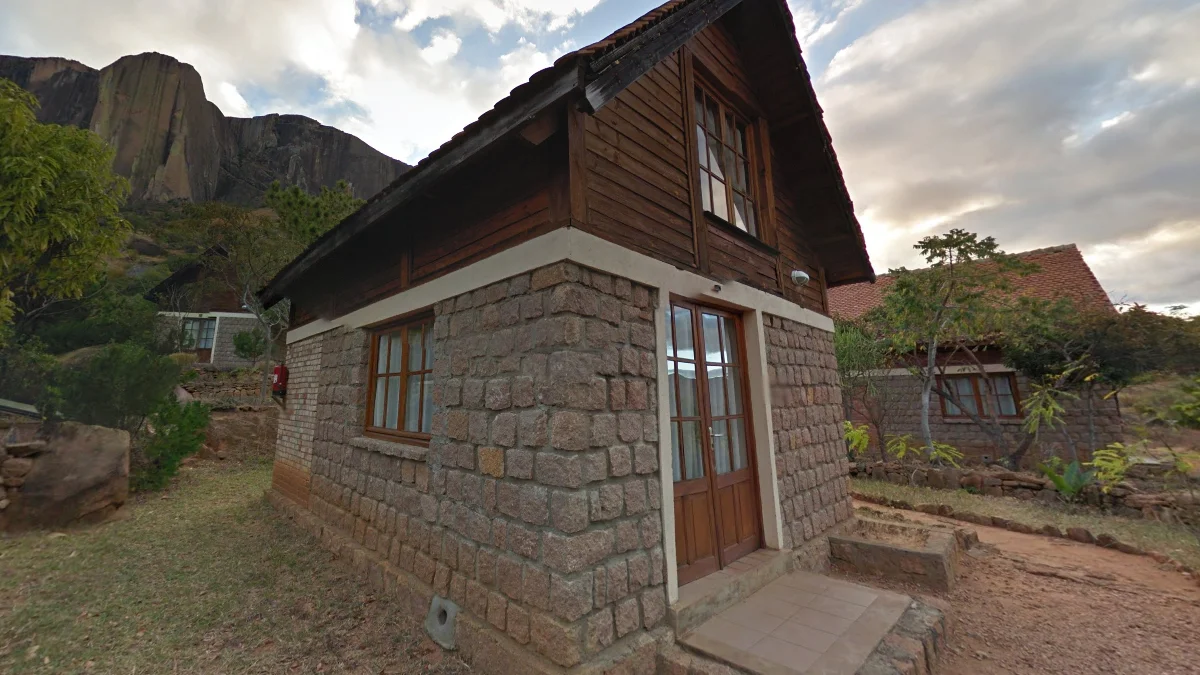 Tsaranoro東北小型定居點