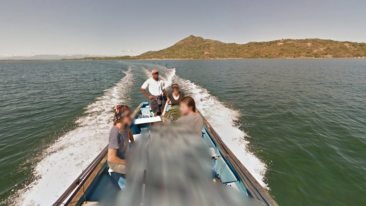 Nosy Ambariovato南部藍船