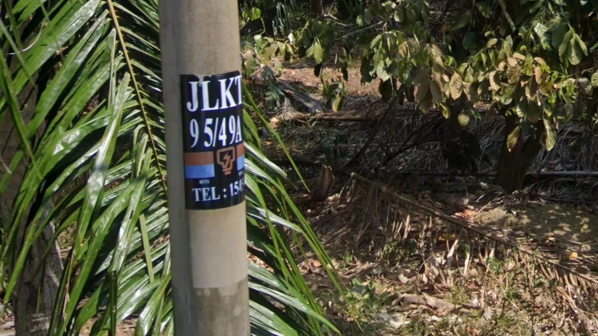 半島黑色電線桿貼紙