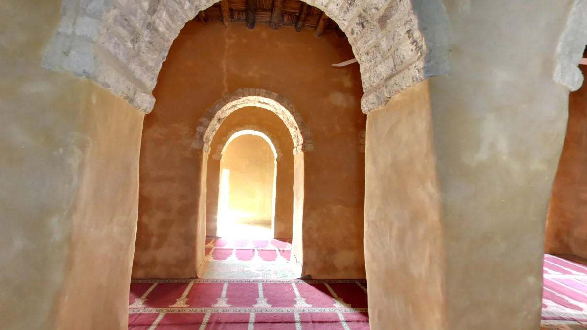 金加雷貝爾清真寺的圓拱門