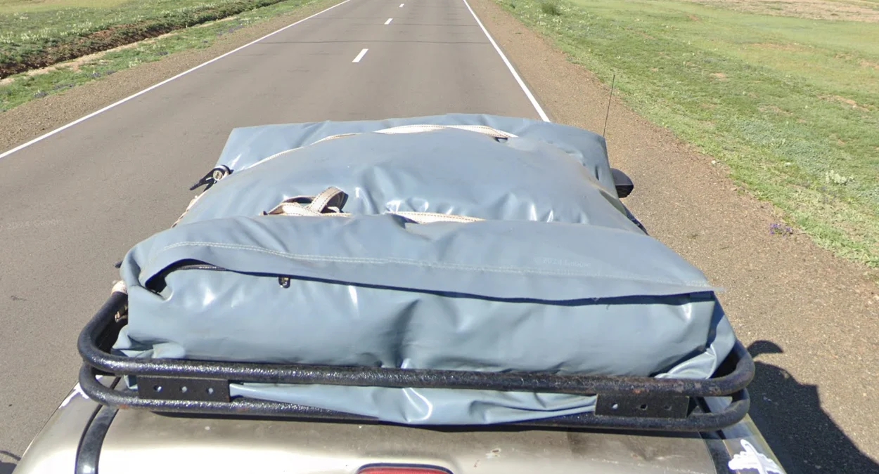 中南部蒙古：下綁帶成團帳篷