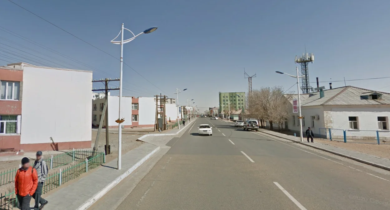 扎門烏德：帆船造型路燈