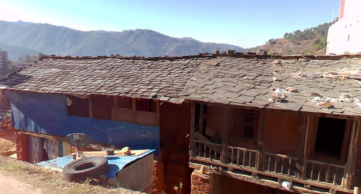 西部山區不規則矩形瓦片