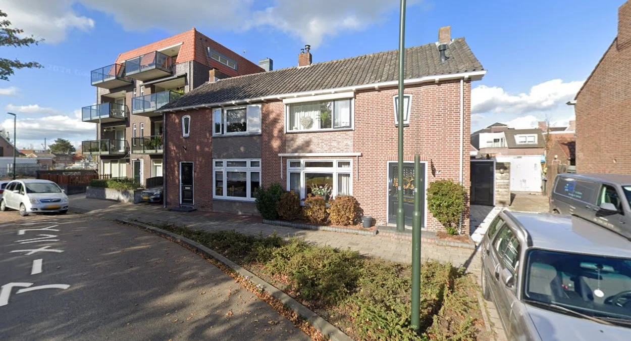 荷蘭常見紅棕色磚塊建築