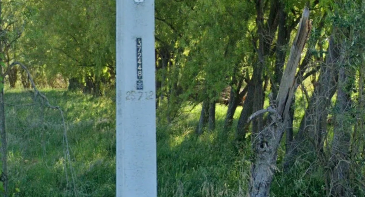 北島南島六位數黑色垂直貼紙