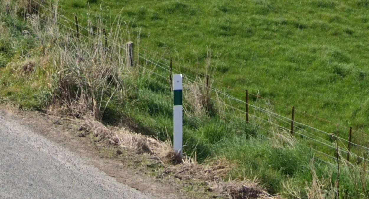 坎特伯雷南部綠色條紋護柱