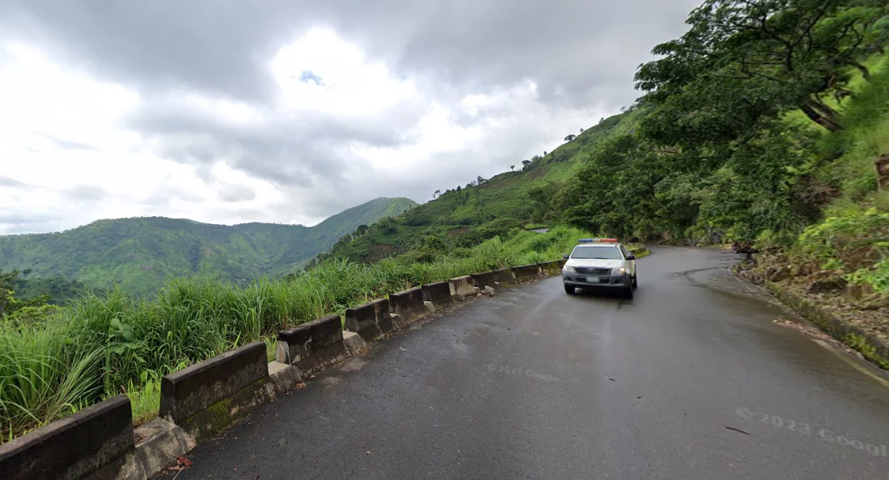奧布杜高原最高山路