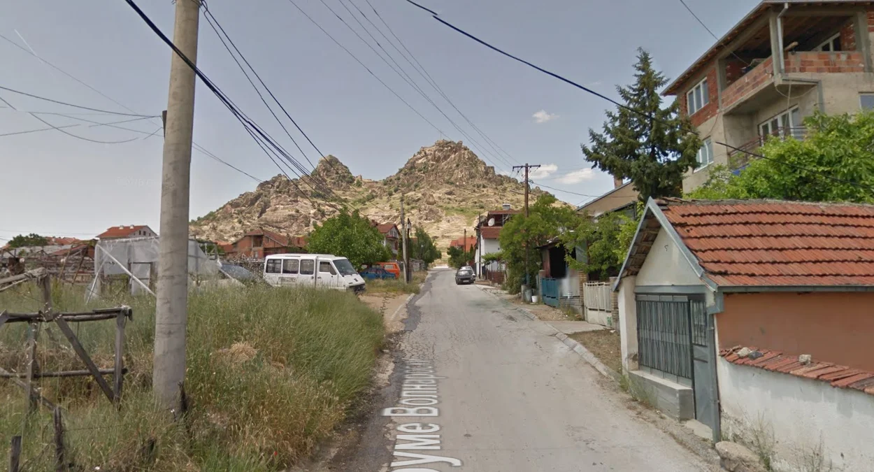 普里萊普崎嶇山丘