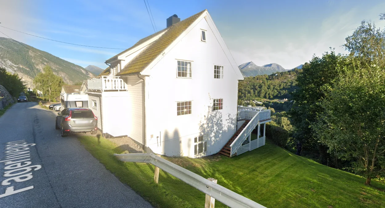 木製房屋與顏色偏好