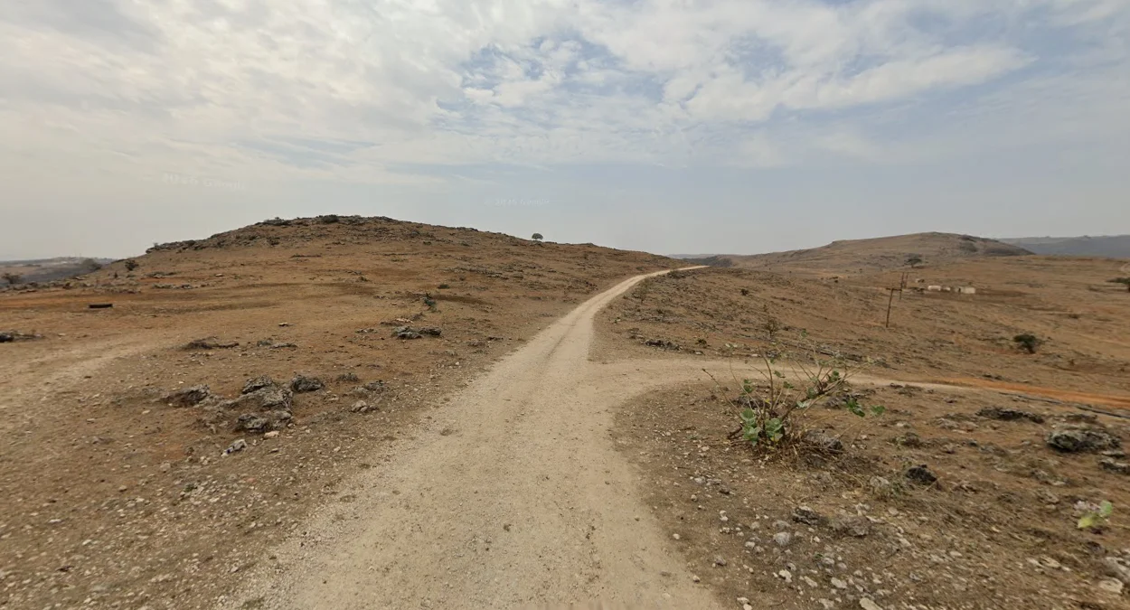 薩拉拉周圍起伏丘陵