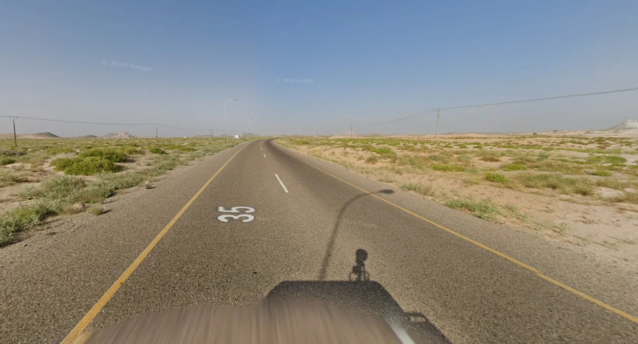 35號公路綠色灌木覆蓋