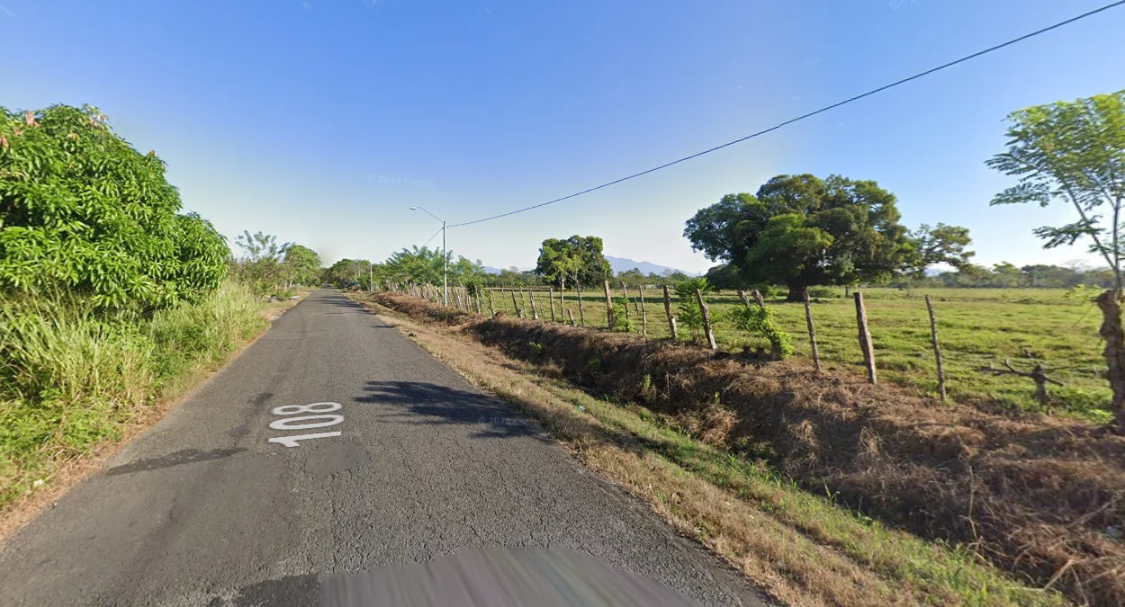 達維周圍平坦田野