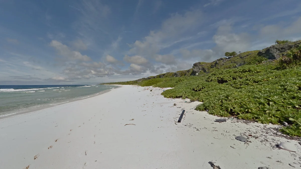 亨德森島白色沙灘