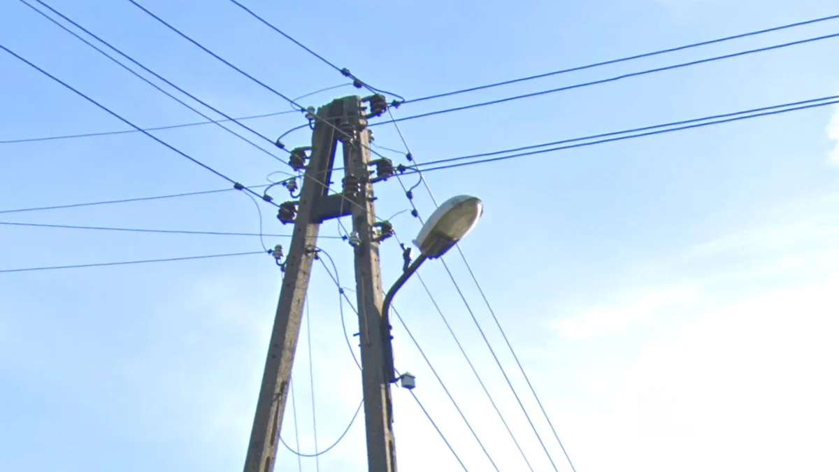 東北部桿側路燈稀少