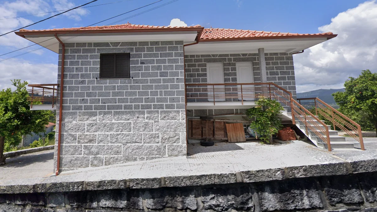 北部方形混凝土塊房屋