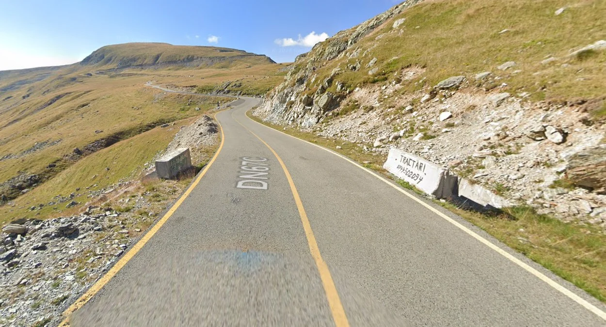 67C公路全黃標線