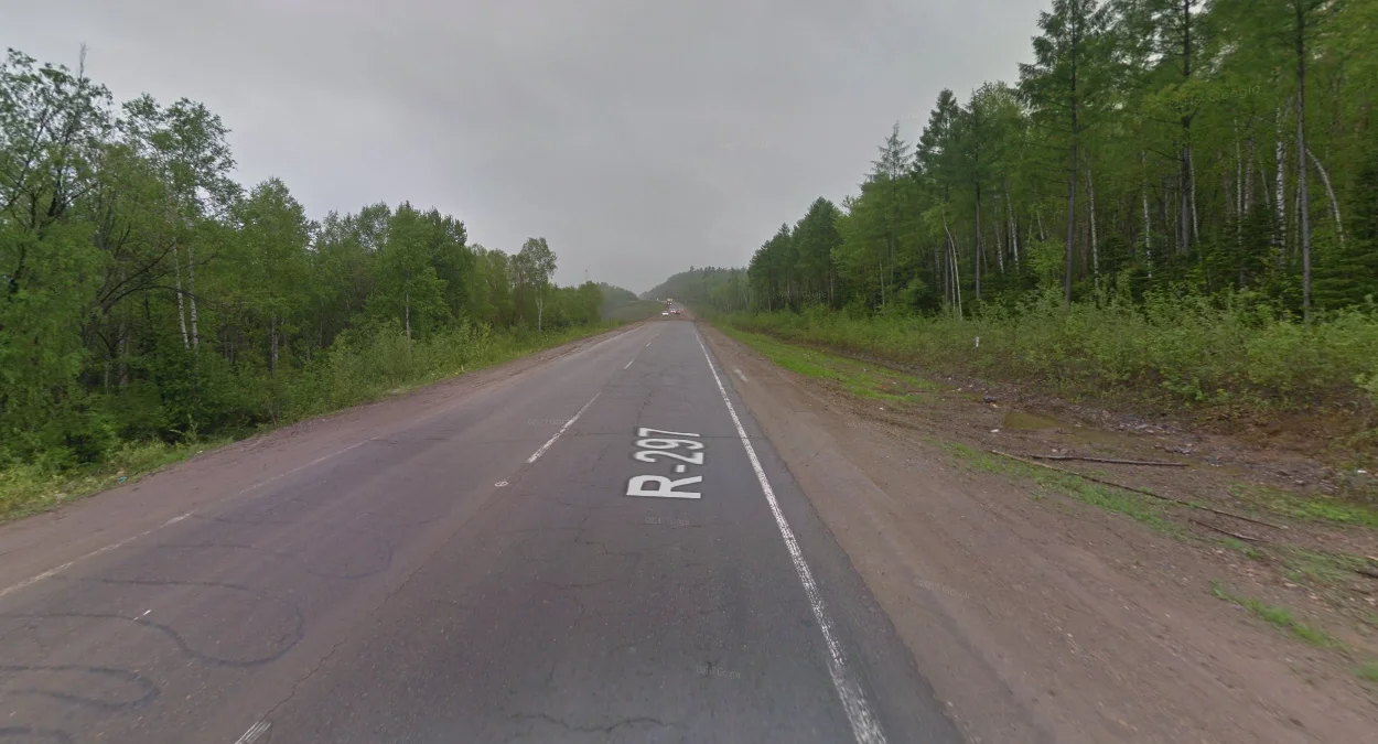 猶太自治州西部雨霧街景