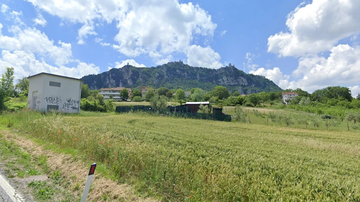 蒂塔諾山與聖馬利諾地標