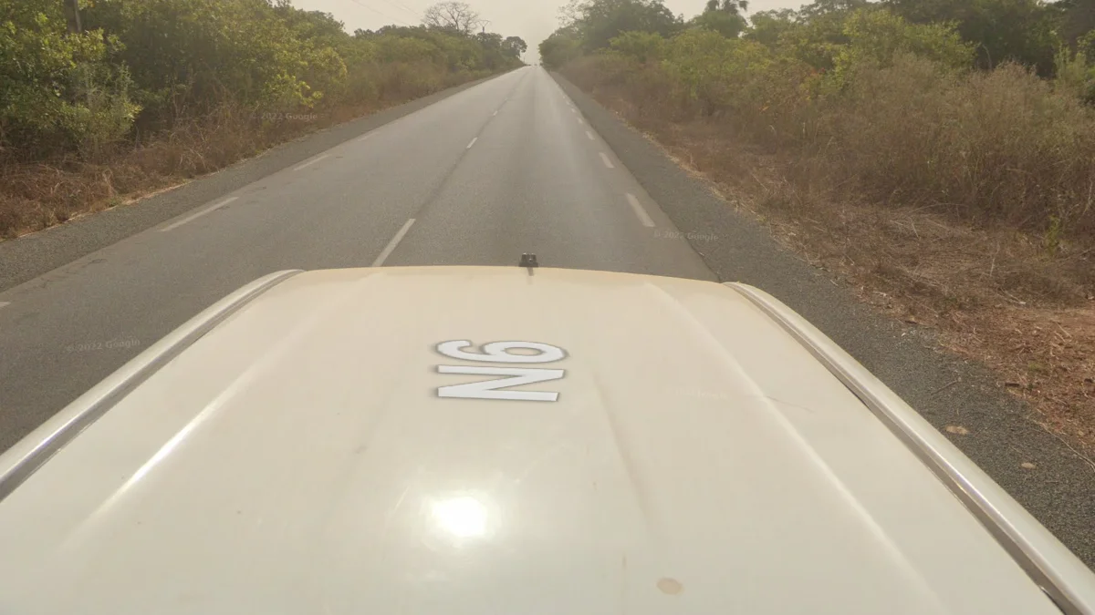 第四代白車天線放下