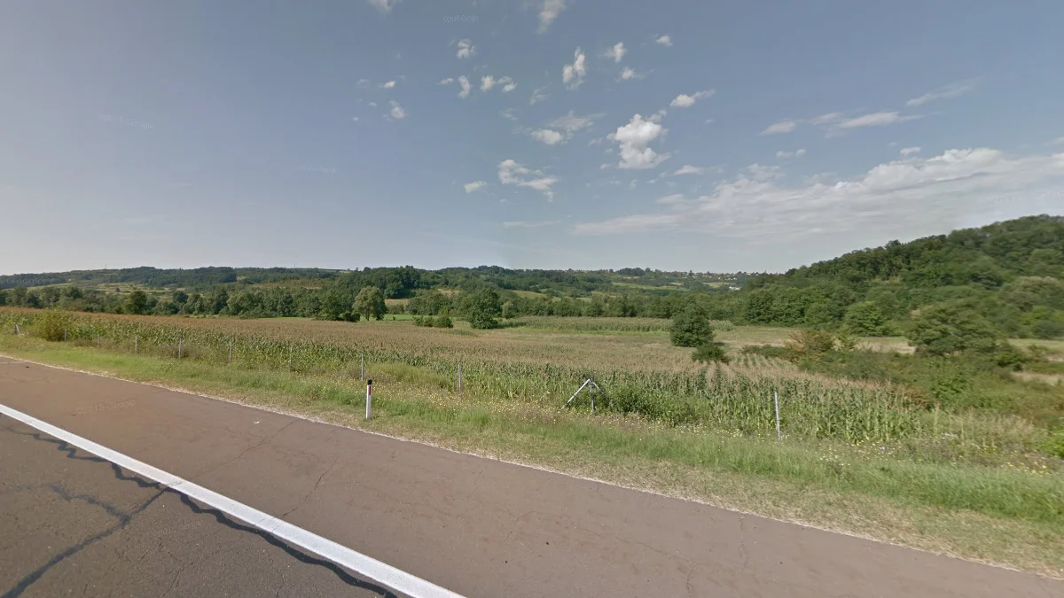 中北部輕微起伏丘陵