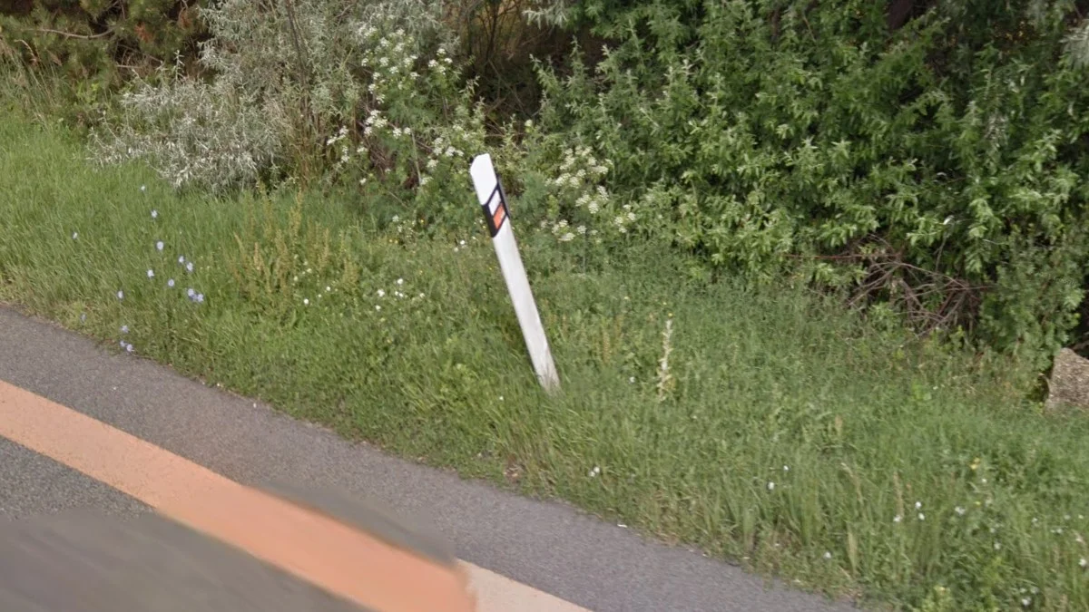 路樁橙色雙反光片