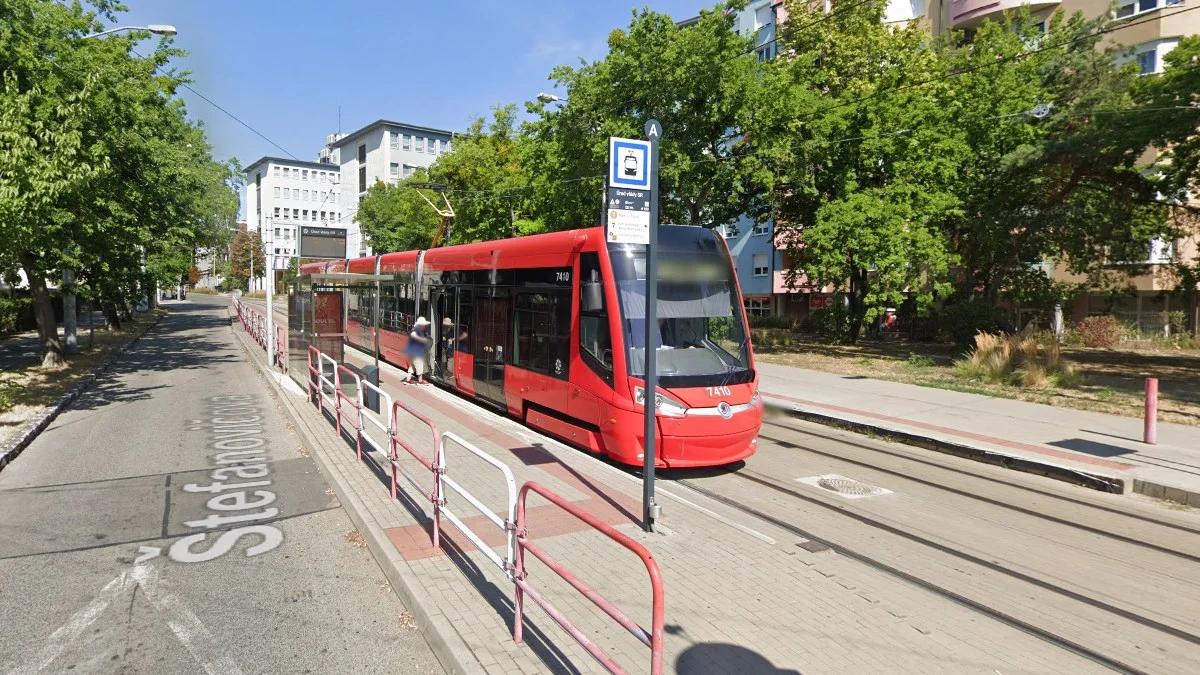 布拉迪斯拉發科希策電車