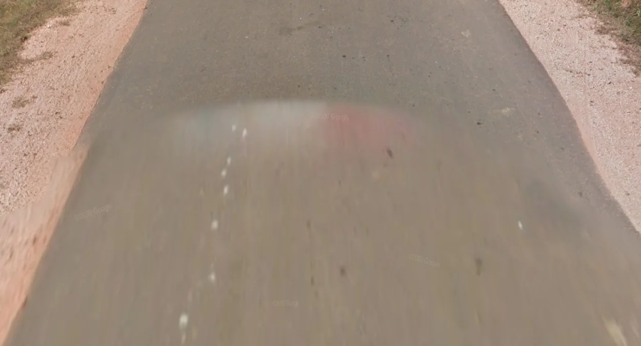 Google街景車前模糊藍白紅