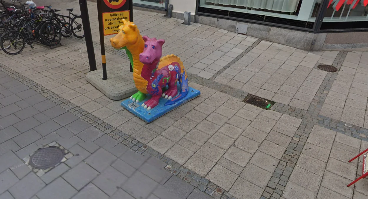 松茲瓦爾的龍城標誌