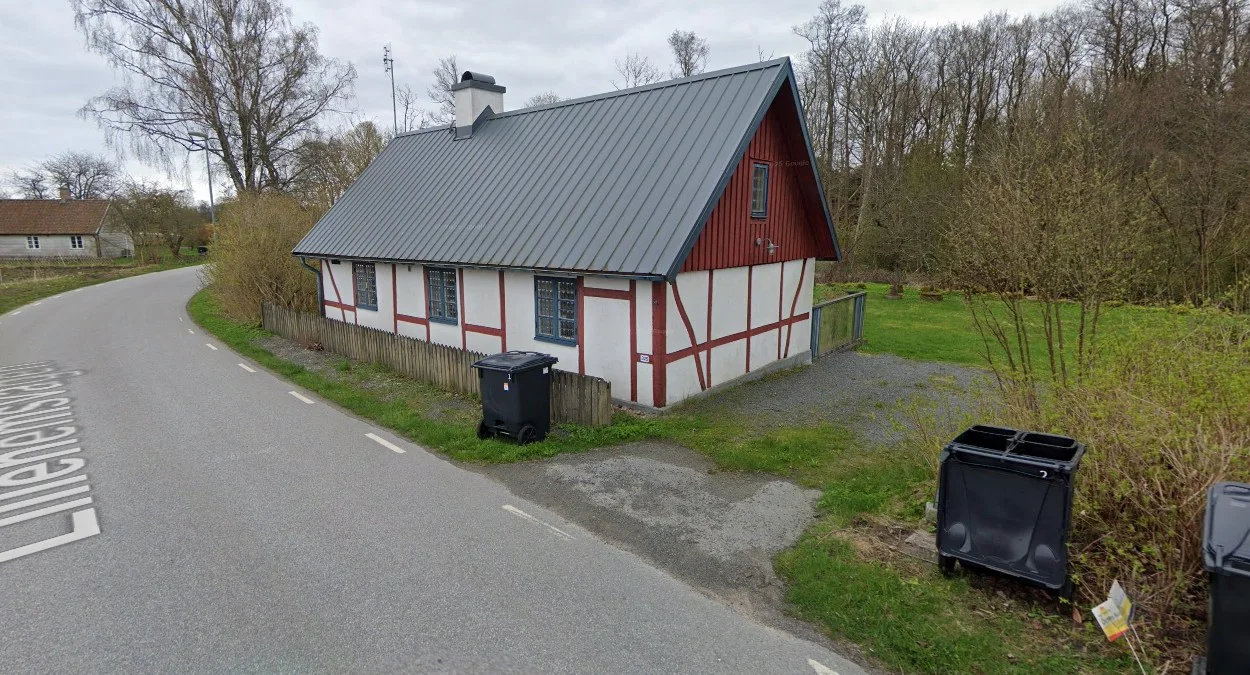 斯科訥南部的半木結構房屋