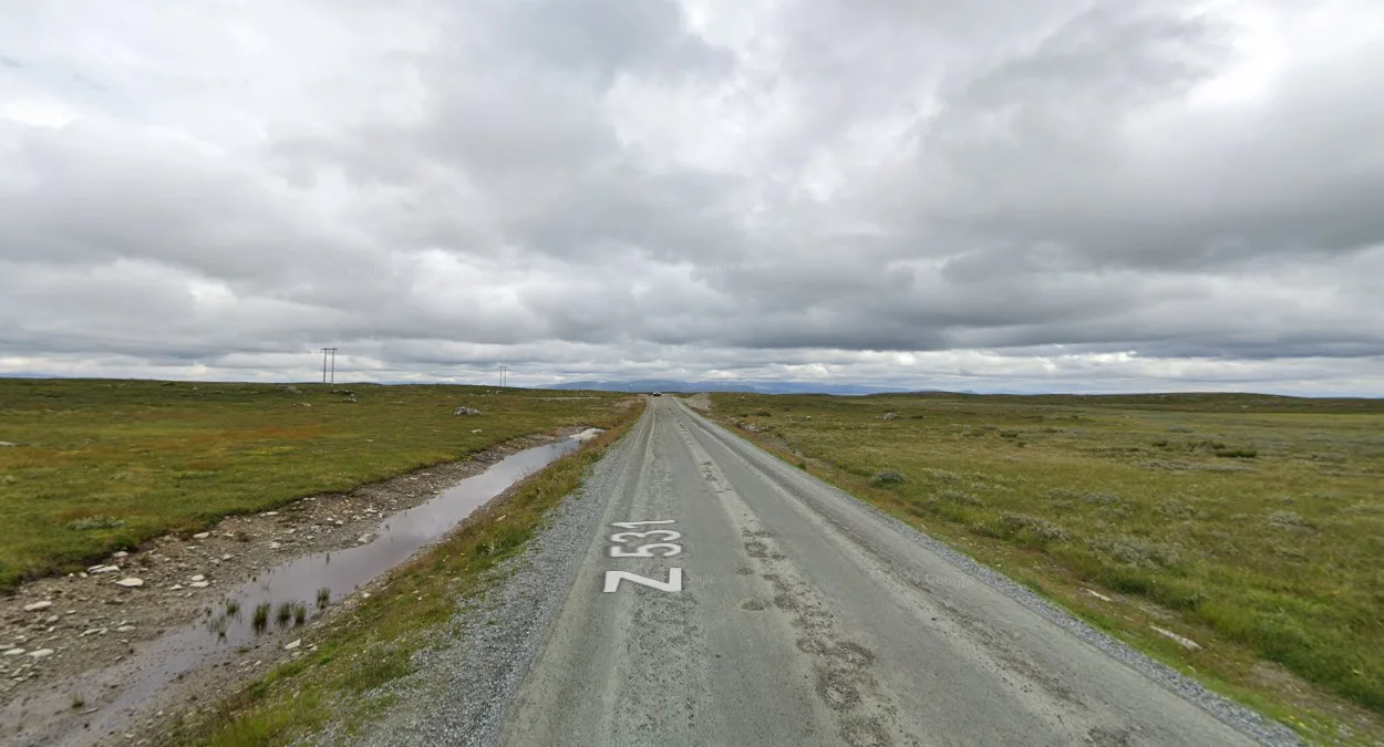 海拔最高的無樹高原土路