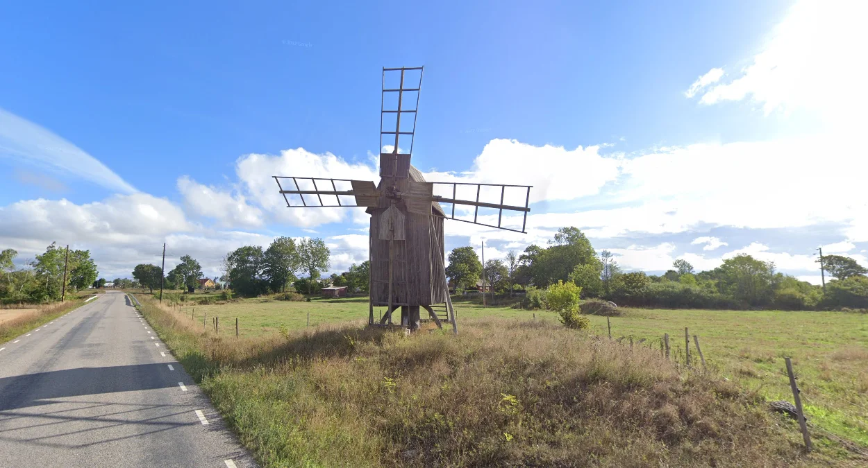 厄蘭島上遍布的木製風車
