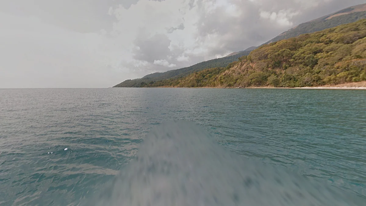 坦干伊喀湖船隻街景