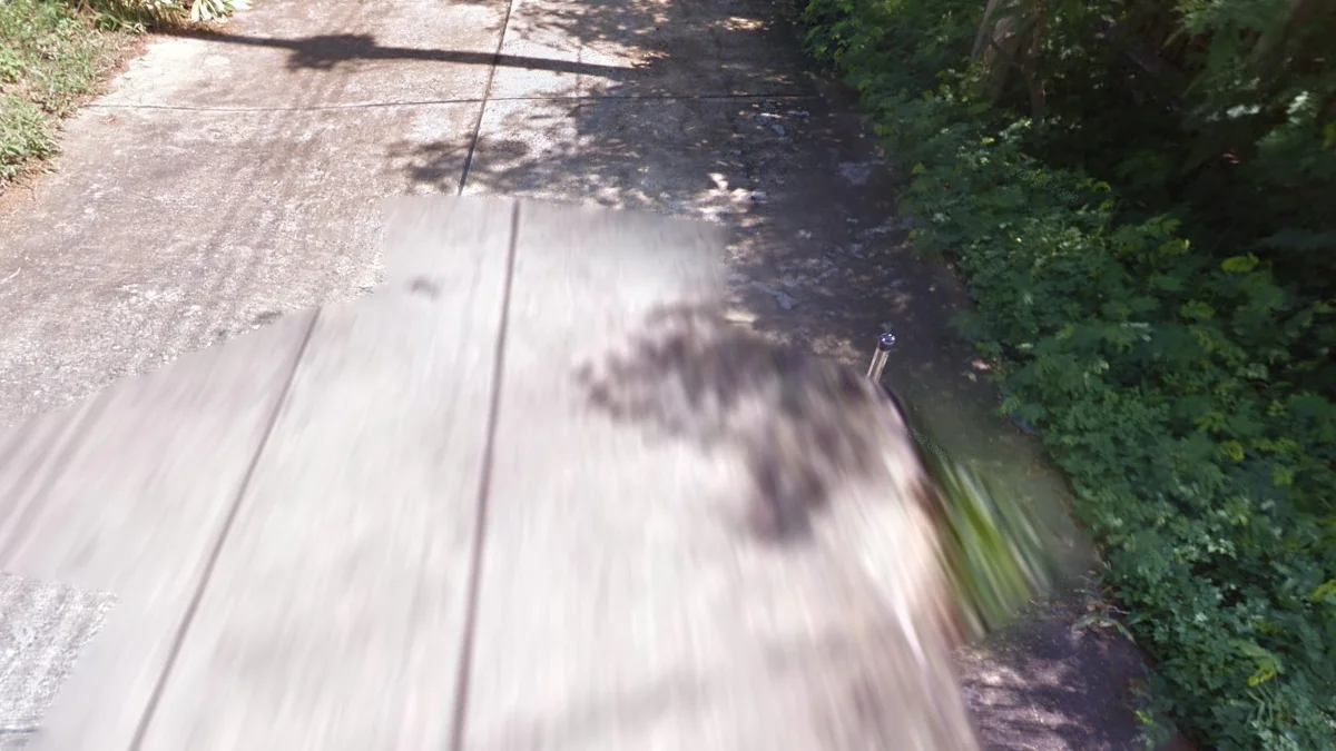 閣西昌島稀有街景車