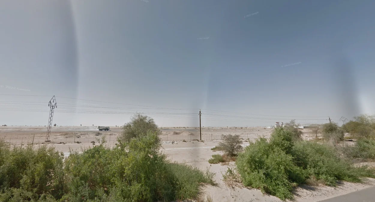 街景中的裂縫現象