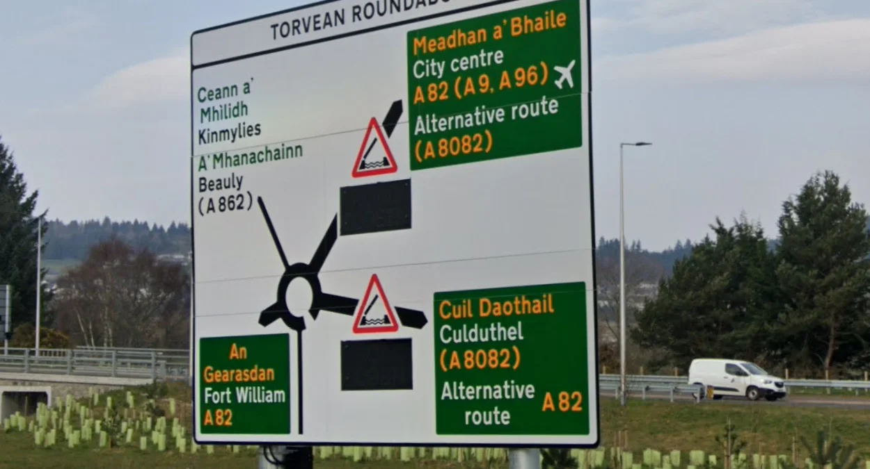 蘇格蘭蓋爾語路標文字