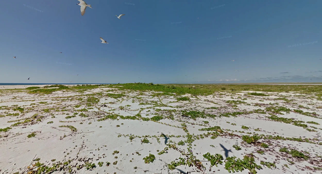 萊桑島無雲街景