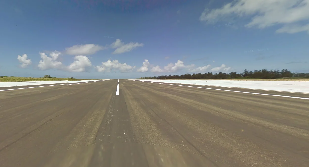 中途島良好鋪設跑道