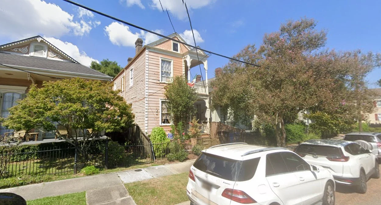 新奧爾良彩色散彈槍屋