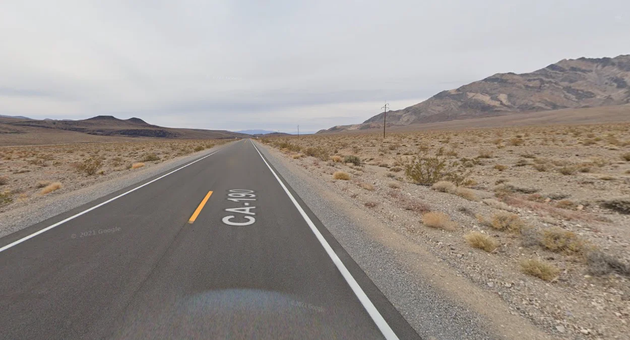 死亡谷國家公園乾燥無樹山脈