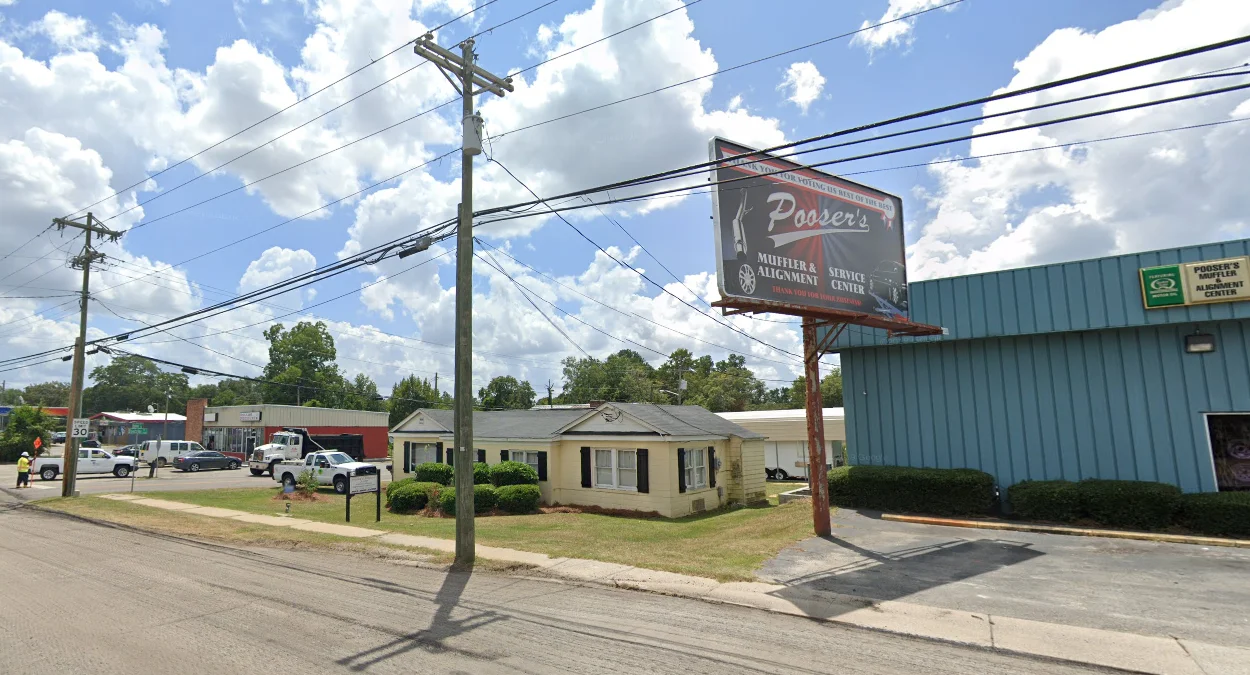 北美木製電線桿