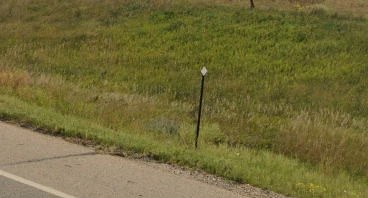 南達科他/蒙大拿路樁