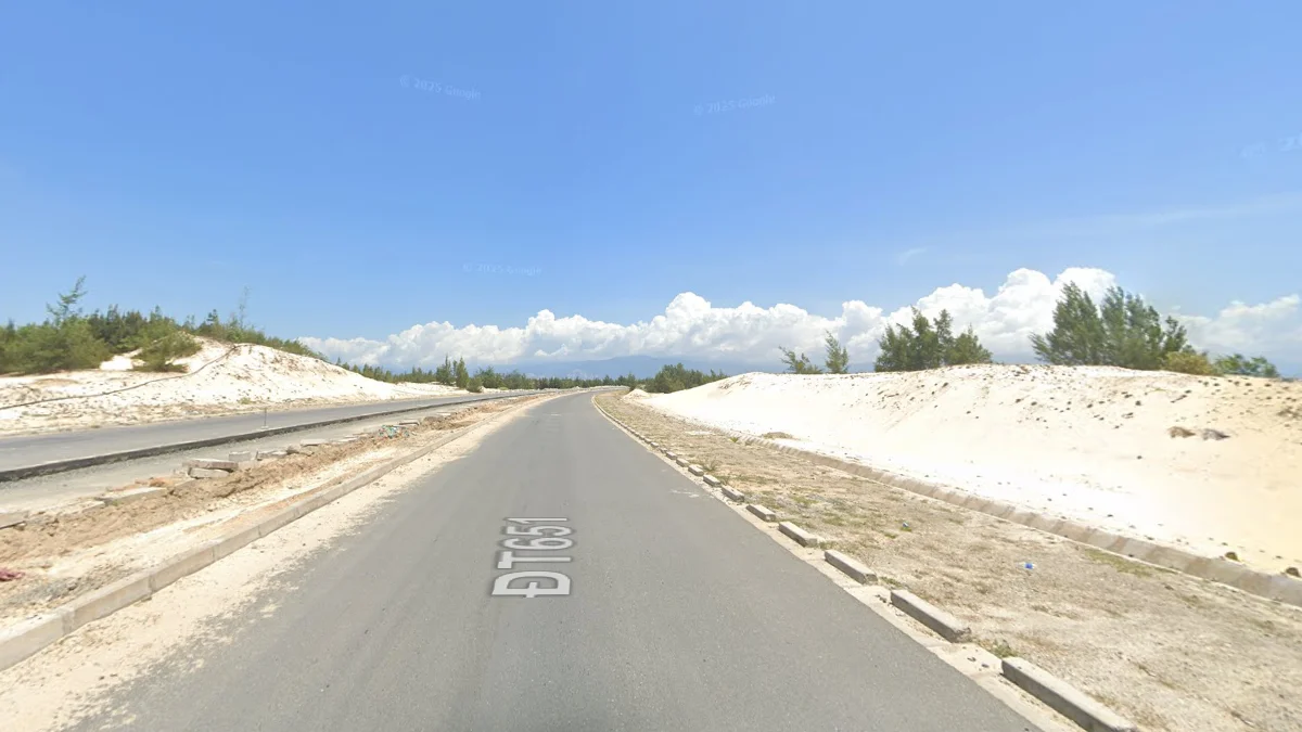 慶和半島沿路沙丘